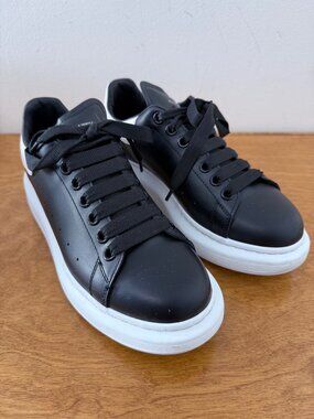 Alexander McQueen Oversized Sneakers Black White EU 40 Platform Trainer